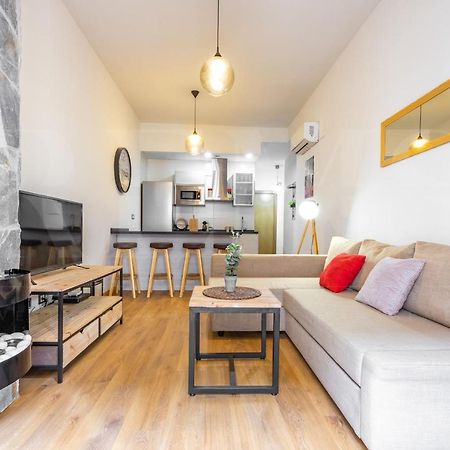 Cozy Flat With Common Pool & Parking - Center By Rems Leilighet Málaga Eksteriør bilde